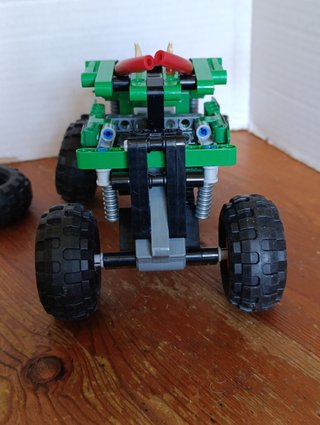 AUTO / TUTTO - TERRENO / DI LEGO