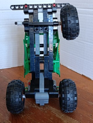AUTO / TUTTO - TERRENO / DI LEGO