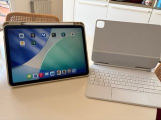 iPad Air 2020 256GB + Magic Keyboard + pen