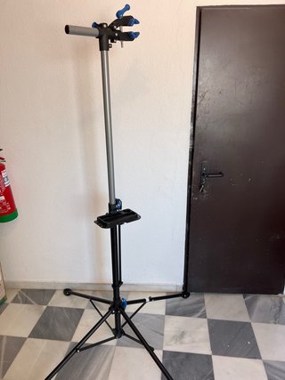 Trípode Reparación Bicicleta