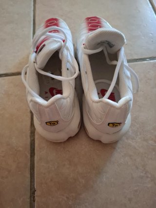 Nike Air Max Plus Scarpe Bianche Rosse