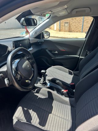 Peugeot 2008 2021