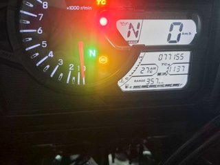 Suzuki Vstrom DL650 Negra