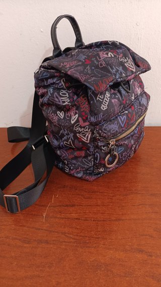 Mochila bolso estampado graffiti