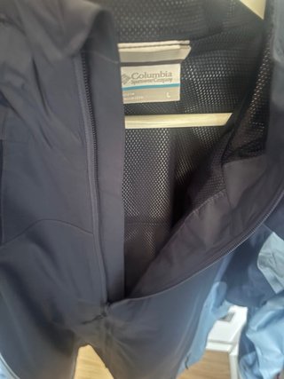 Cortavientos Columbia Negro y Azul