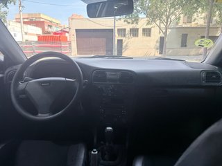 Volvo V40 1.6 ( 77.992 kms )