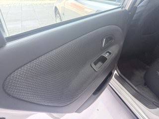 Volvo V40 1.6 ( 77.992 kms )