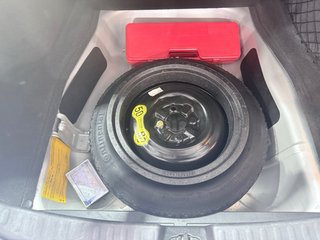 Volvo V40 1.6 ( 77.992 kms )