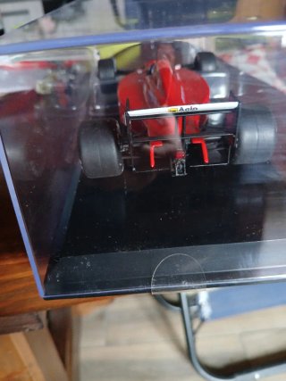 Ferrari F1 Nigel Mansell 1989 Scala 1:18