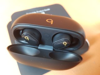 Beats Studio Buds+ Negro Oro ANC