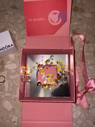 Anillo Pandora Tiara Corazón Rosa y Dorado