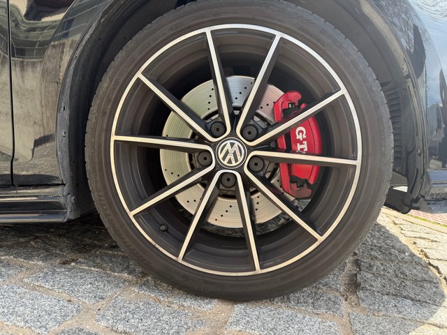 Volkswagen Golf 2020