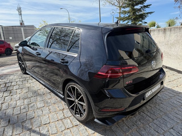 Volkswagen Golf 2020