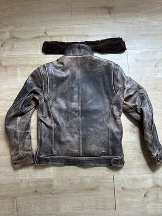 Chaqueta de cuero Triumph estilo James Dean