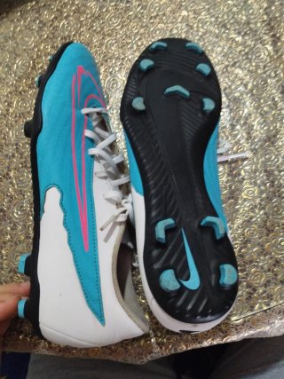 Botas de fútbol Nike Phantom