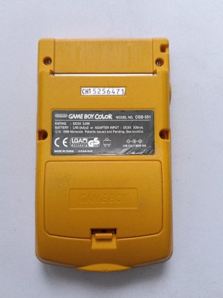 Nintendo Game Boy Color Amarilla