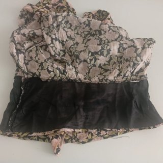 Blusa Zara floral manga larga