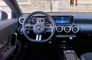 MERCEDES BENZ CLA 200 2.0 150CV DCT DE REESTRENO