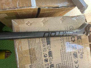 Tija Tomtou Full Carbon