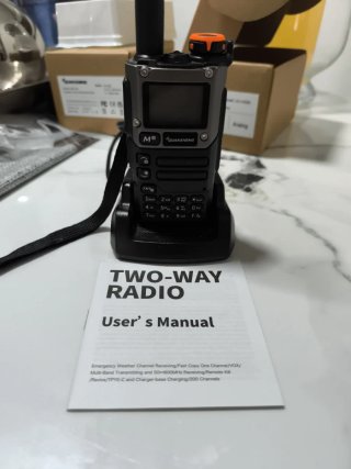 Pareja Walkie Talkies Quansheng AM-FM Banda Aérea