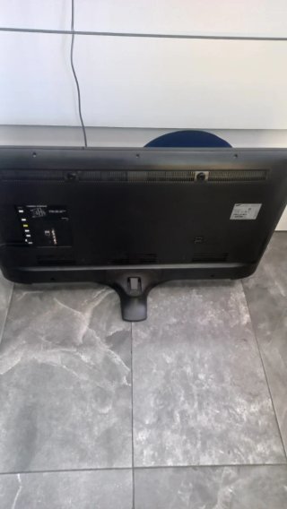 TV Samsung Smart 48 Negra y Plateada