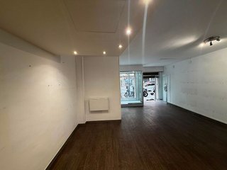 Bar en venta en Navas en Barcelona