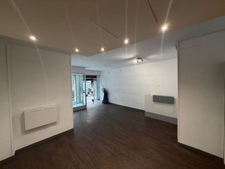 Bar en venta en Navas en Barcelona