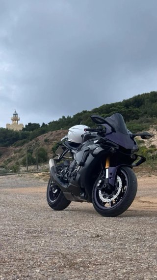 Yamaha R1 2016 - 44.000 km + Extras