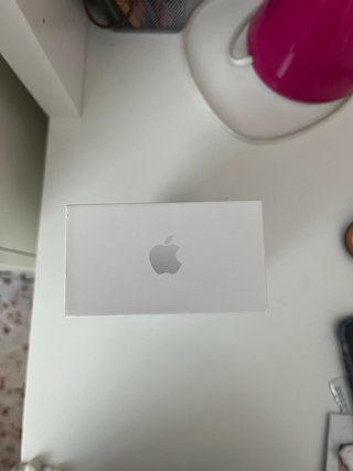 iPhone SE (2da Gen) 2020 Negro/Plata