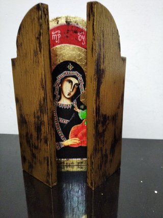 Tríptico religioso madera