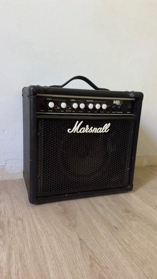 Amplificador Bajo Marshall MB B15