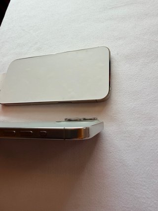 iPhone 14 Pro Max e iPhone 15 Pro Max