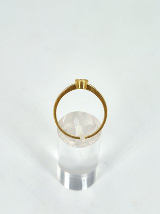 049-01-00163 Anillo Oro 18K con Diamantes