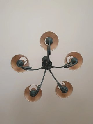 Lámpara forja 5 luces salón o dormitorio.
