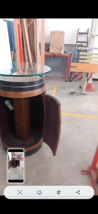 Barril botellero con tapa de cristal