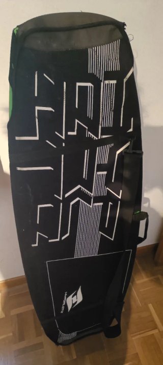 Tabla Wakeboard Shredtown con Botas
