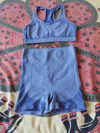Conjunto deportivo mujer azul