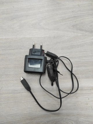 Coppia di Walkie Talkie Motorola T62 + Caricabatterie