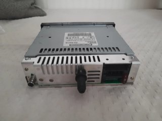 Radio Clarion Peugeot 206. Original.