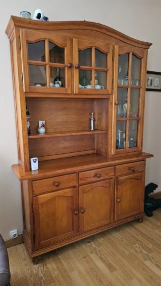 Mueble de salón/comedor de madera