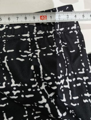 Mallas estampadas cuadros blanco y negro