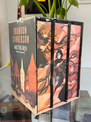 NUEVO Estuche MISTBORN 1, 2 y 3 Brandon Sanderson