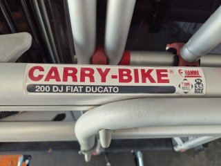 Portabicicletas Fiamma Carry Bike 200DJ