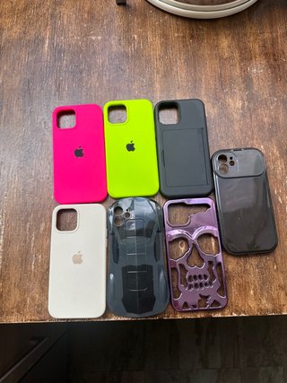 Custodie per iPhone 12 (Apple)