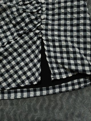 Falda corta cuadros blanco y negro