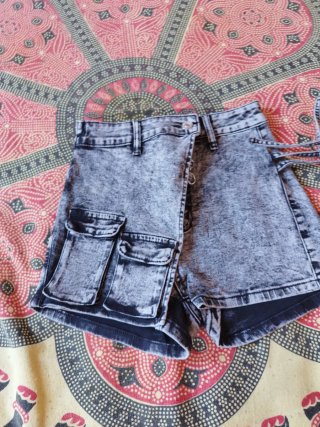 Pantalón corto cargo mujer