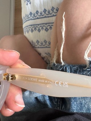 Gafas de sol Loewe blancas y verde oliva