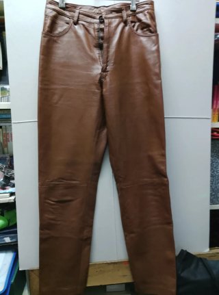 Pantalón de piel ovina marrón claro
