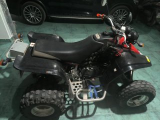Quad Yamaha Warrior 350 Negro