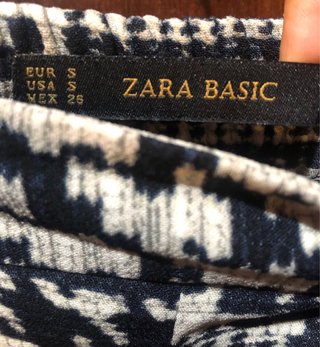 Pantalón Zara Basic Talla S